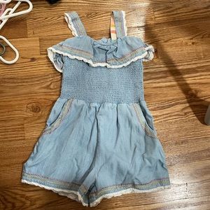 Matilda Jane size 6 romper. Great condition. Fits true to size and super cute.